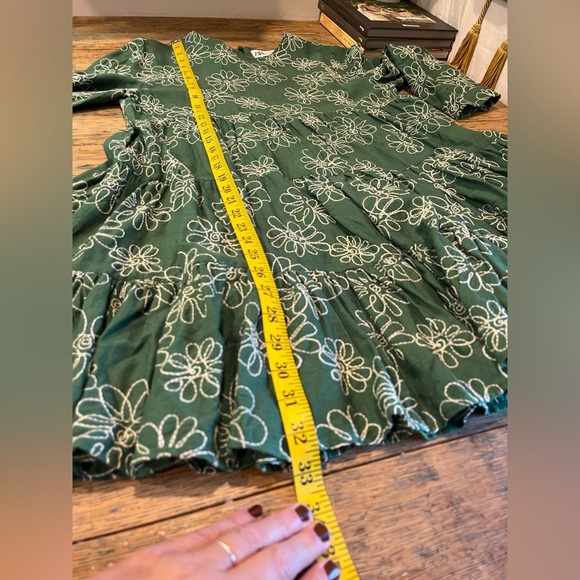 ZARA – Green Embroidered Tiered Dress (S) - Picture 7 of 7